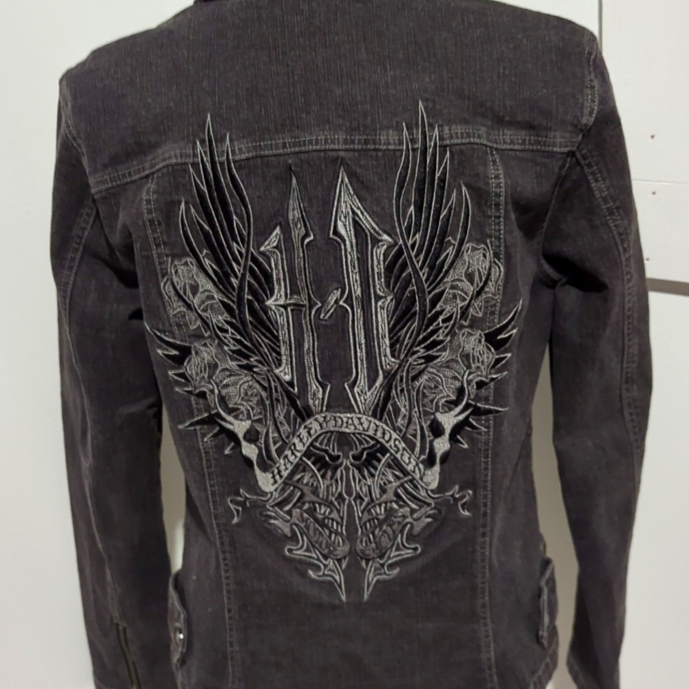 Harley Davidson black jean embroidered jacket l